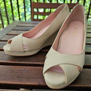 Women's Cream Peep Toe Wedges